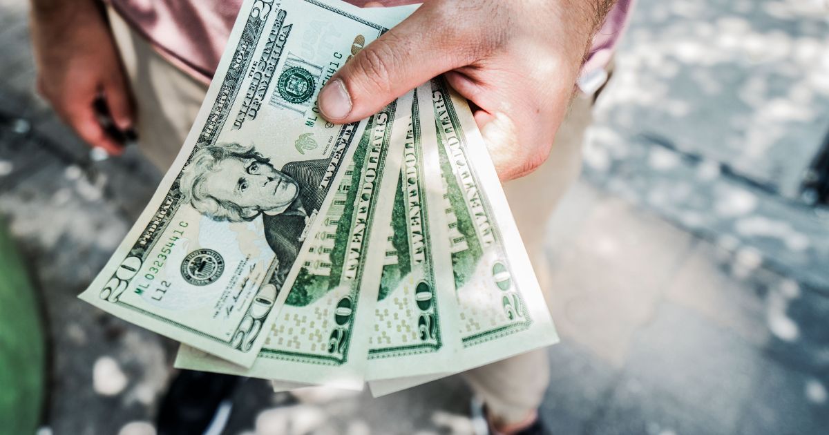 featured article image