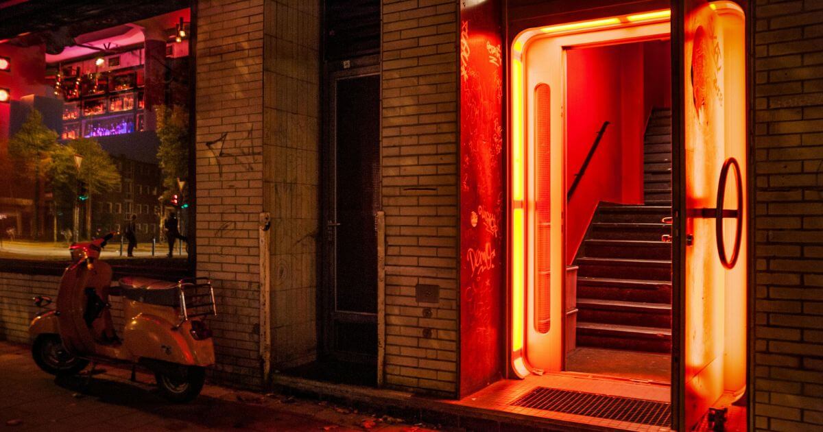 featured article image