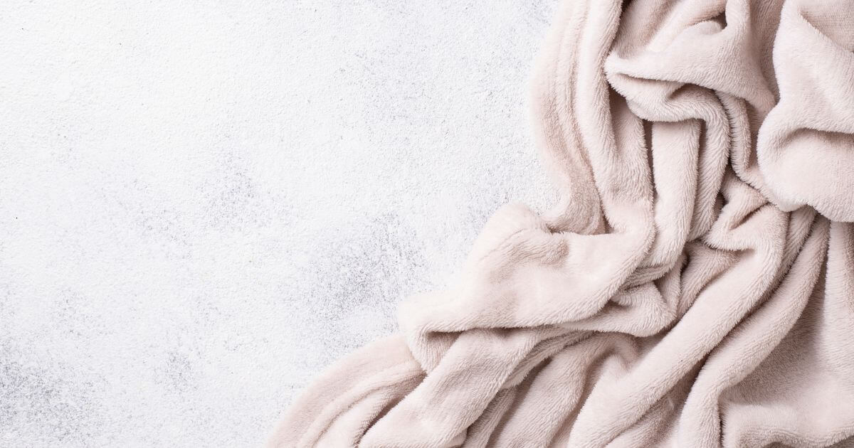 Did Ruth do something sexual when she spread the corner of her garment over Boaz?