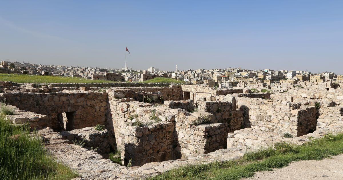 What do we know about the church in Thyatira?