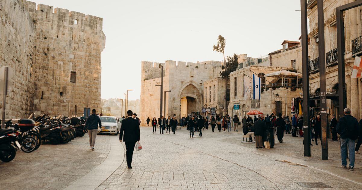 featured article image