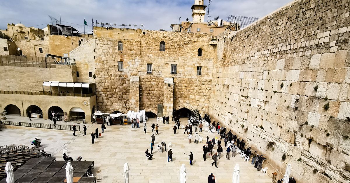 featured article image